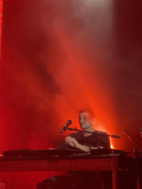 Fred again tickets for 9th of December : r/fredagain