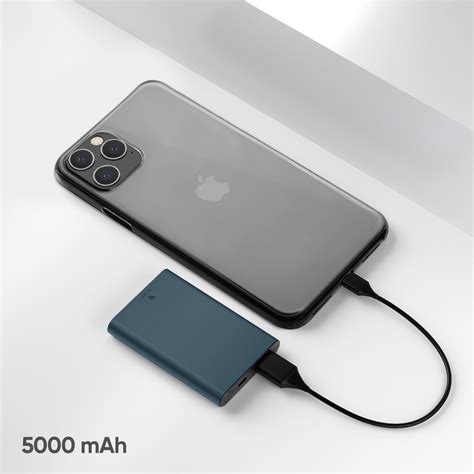 Vaku ® World's Smallest Power Bank Ultra-Slim Aluminium Finish with ...
