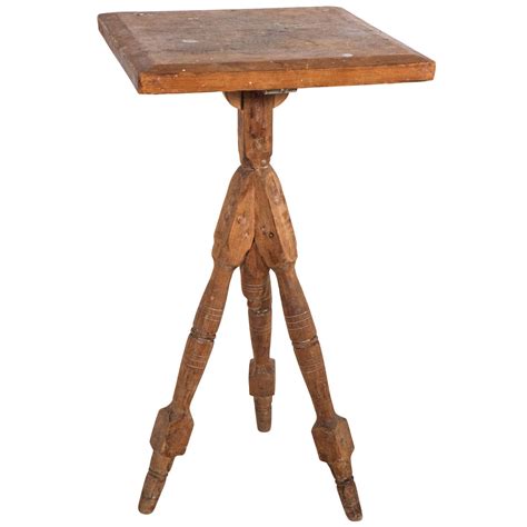 Antique Spindle Leg Table