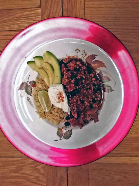 Week 1: Beans - Chilli and Rice Bowl : r/52weeksofcooking