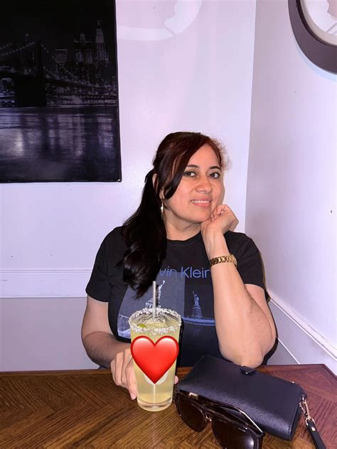 Maggie pineda OFICIAL | Me encanta todo lo que tiene que ver con rancho | Instagram