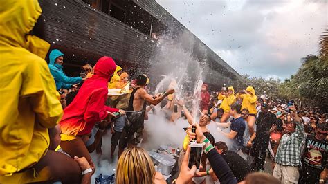 Best Places to Visit in Miami - SLS POOL PARTY, SLS Pool Party, Miami ...