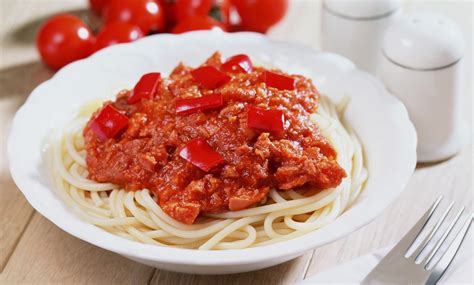 9 salsas de colores para acompañar pastas | Delicioso | Univision