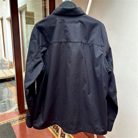 PRE-LOVED UNIQLO Black Shirt (UniqloxTheory) – Capsul