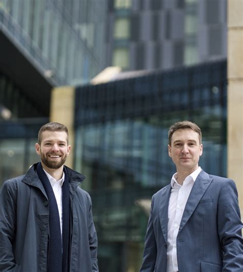 Data Intellect 的图像结果