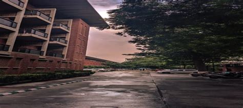 JIIT Noida: Fees, Admission 2025, Courses, Cutoff, Ranking, Placement