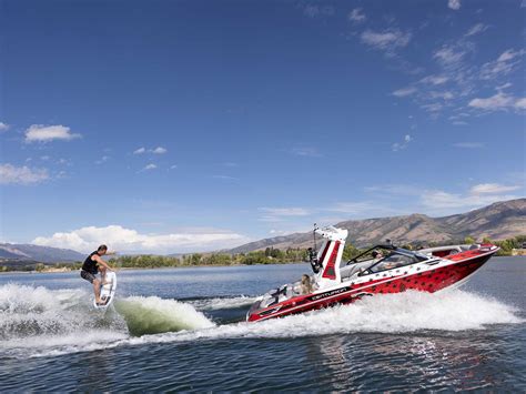 Tips for Shaping the Perfect Wake | Boating Mag