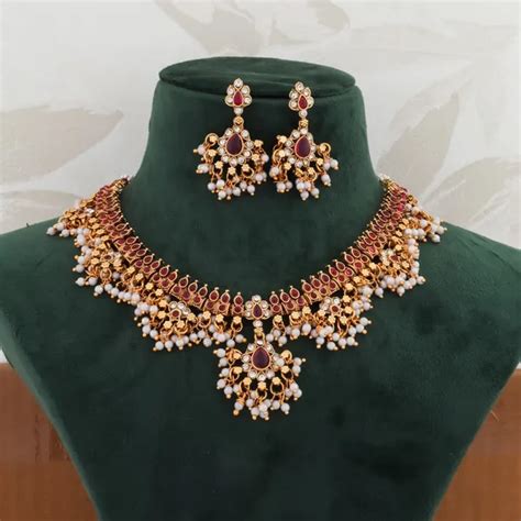 Vihaa Jewellery Classic Pearl Gold Plated temple jewellery Necklace Set ...