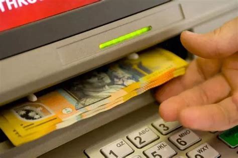 国内ATM机上能存外币吗-百度经验