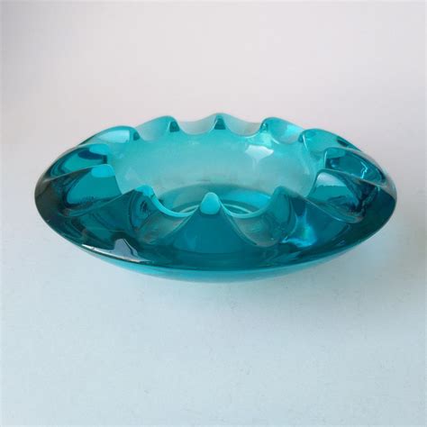 Vintage Blue Glass Ashtray, 60s - Retro Taste