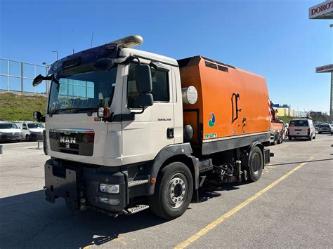 LKW "MAN TGM 18.340 4 x 2BL Automatik" mit Kehrmaschinenaufbau Euro 5 ...