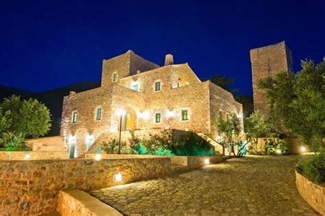 PANDORA HOTEL (Areopoli) - Apartment Reviews, Photos, Rate Comparison ...