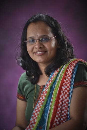 Artist of the Month - Varsha Kharatmal | IndianArtIdeas