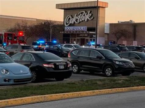 Suspect fired Kan. detective's firearm during shopping mall arrest