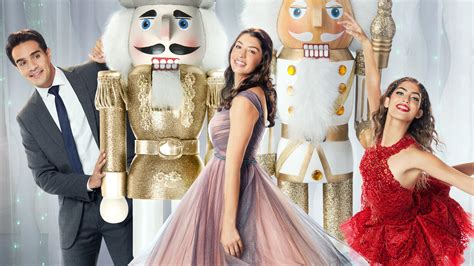 Media - Sugar Plum Twist (Film, 2021)