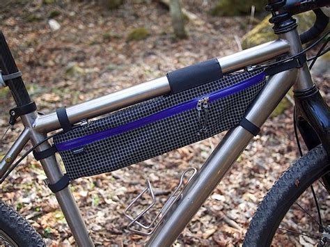 GIANT SCOUT FRAME BAG (S)-