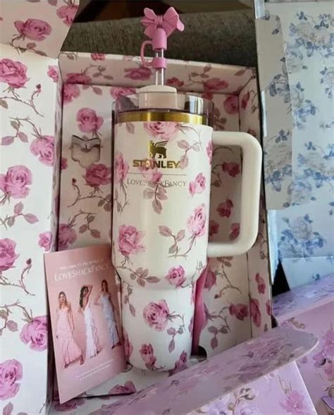 Stanley X Love Shack Fancy 40oz Quencher Tumbler Holiday Rosa Beaux ...