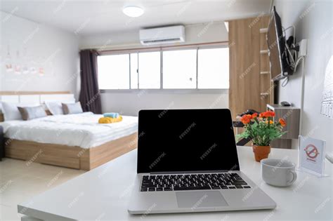 Luxury Computer Room 的图像结果