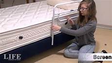 anziani a letto sponda letto anticaduta screen anziani a letto sponda letto anticaduta screen