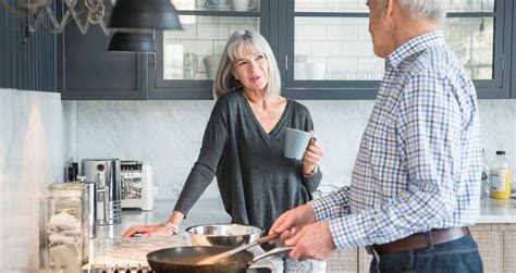 Clothes Fall Off in Kitchen 的图像结果