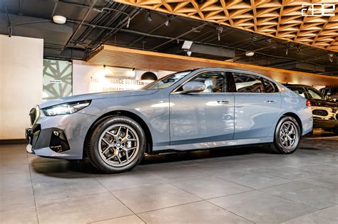 The Ultimate Step-by-Step Guide to Purchasing Used Luxury Cars