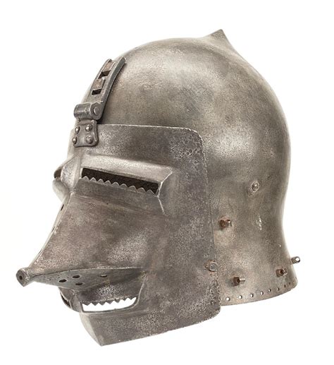 Lot - 14TH CENTURY HOUNSKULL BASCINET KLAPPVISOR HELMET