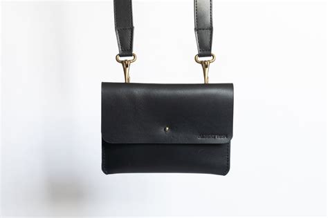 Albert Tusk | The Flip-Top Sling | Leather Travel / Leather Crossbody
