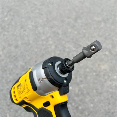 Đầu chuyển vít 3/8, 1/4, 1/2 Dewalt DWAADPTMI3 – mochaiphat