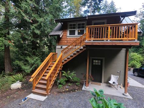 Cultus Lake Cabin rentals - British Columbia, Canada | Airbnb