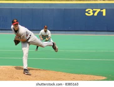 Left Hand Baseball Pitcher 的图像结果