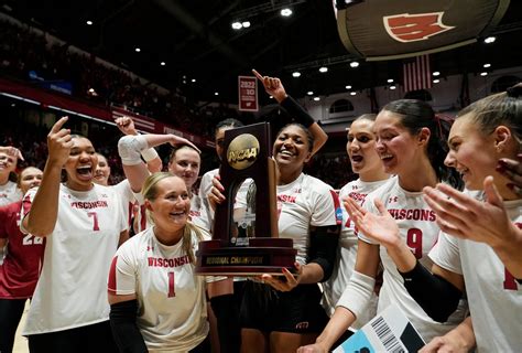 Wisconsin volleyball 2023 Final Four schedule, preview to Texas match