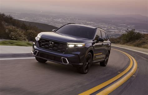 Honda CR-V Generations Overview: Honda’s Most Important Crossover - Autoblog