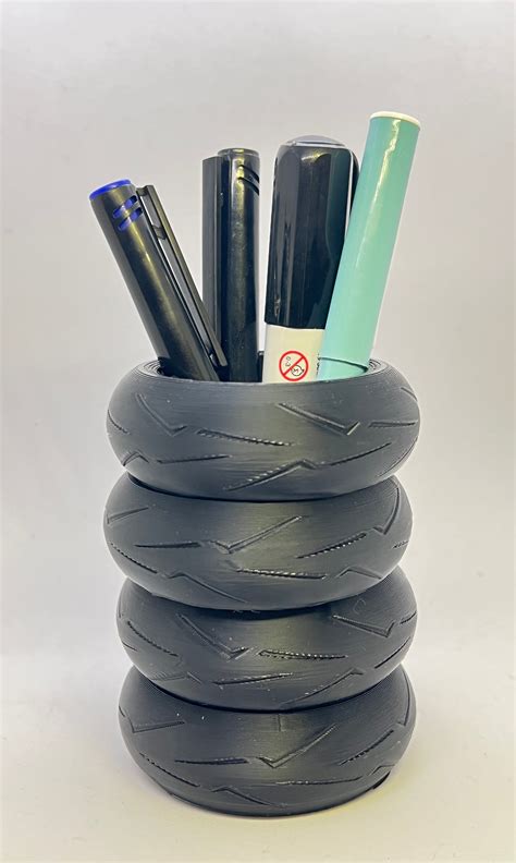 3D PRINTED TYRES SHAPED PEN STAND - BLACK – Its Fun