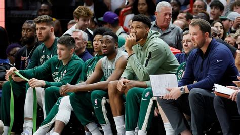 Bucks' Giannis Antetokounmpo gets work in; questionable for G4 - ESPN