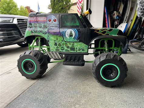 Grave Digger Power Wheels - Monster Jam 2 Seater for Sale in Encinitas ...