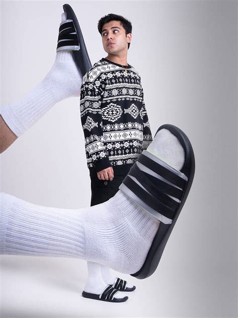 Flip Flops: Buy Slippers online at best prices in India - Bacca Bucci