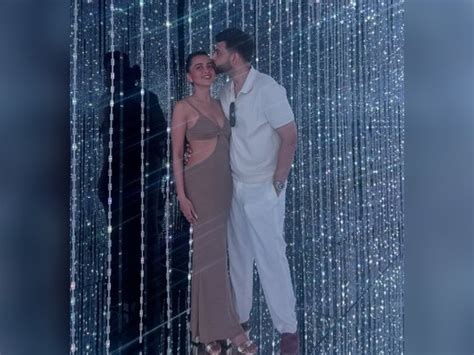 Rashmika Mandanna wishes Happy birthday to her 'happy pill', Vijay ...