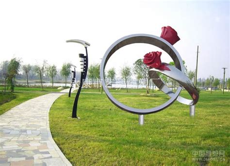 不锈钢雕塑-曲阳县艺谷园林雕塑有限公司