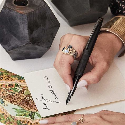 Cross ATX Brushed Black Fountain Pen | Cross Pens Online at Makoba