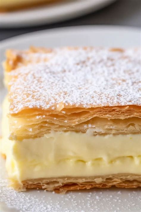 puff pastry vanilla slice