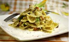 pasta ai fiori di zucca pasta cremosa ai fiori di zucca ricetta veloce e pasta ai fiori di zucca pasta cremosa ai fiori di zucca ricetta veloce e
