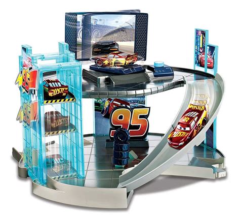 Rust-eze Racing Center 的图像结果