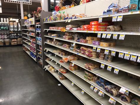 HILLTOP RED APPLE - Seattle WA - Hours, Directions, Reviews - Loc8NearMe