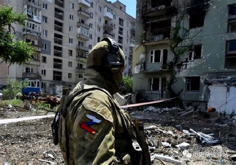俄军开启火攻模式，对乌军阵地无差别燃烧弹覆盖，重创美雇佣兵团 - 知乎