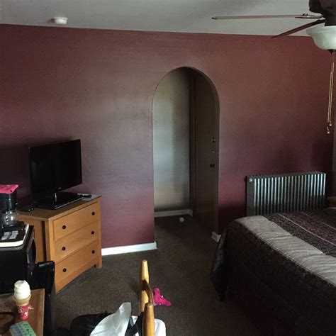 CAPTAIN COOK INN - Reviews, Photos, Rate Comparison