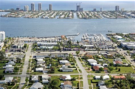 Lake Park Harbor Marina in Lake Park, FL, United States - Marina ...