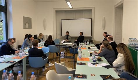 Deutsche Institution für Schiedsgerichtsbarkeit e.V. (DIS): DIS40 ...