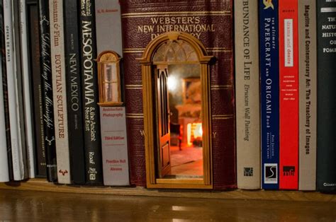 Object Of The Week: The Book Nook | Metro.Style