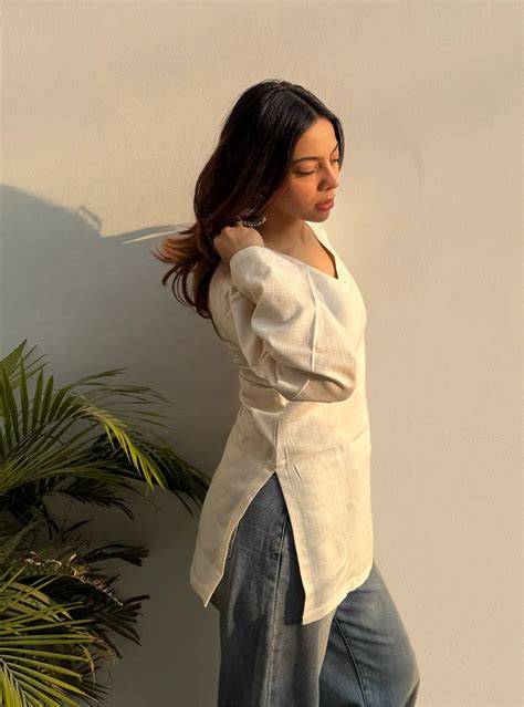 Hans Bell Sleeves Kurti