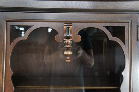 Antique Grand Rapids Chair Co. William and Mary Walnut Display Cabinet ...